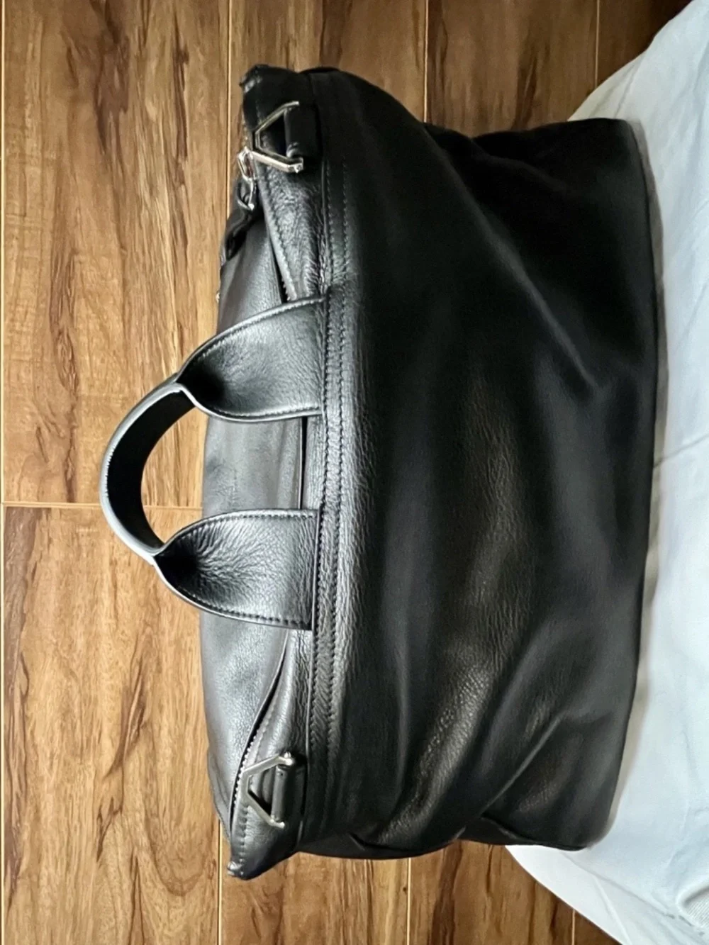 Givenchy - Pandora - Calf - Large - Black - Made in Italy - 15W x 8.5 H